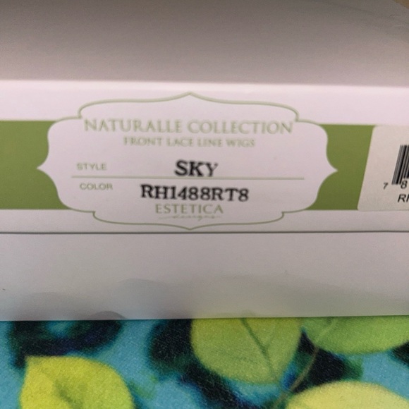 Estetica Sky Wig - Picture 5 of 6